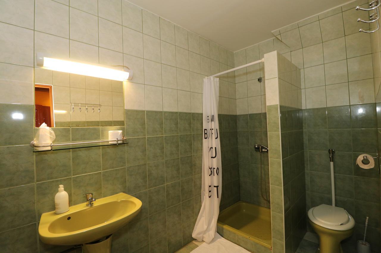 לינה וארוחת בוקר מישקולץ Szekelykert Panzio מראה חיצוני תמונה